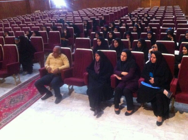 جلسه پرسش و پاسخ مدیریت محترم استانی با دانشجویان پردیس