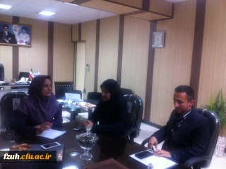 نشست صمیمانه سرپرست پردیس فاطمه الزهرا (س) با معاون امور جوانان جمعیت هلال احمر