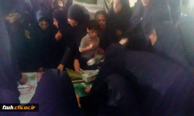 شرکت دانشجومعلمان پردیس در مراسم تشییع پیکر مطهر شهدای گمنام بندرعباس در دانشگاه علوم پزشکی