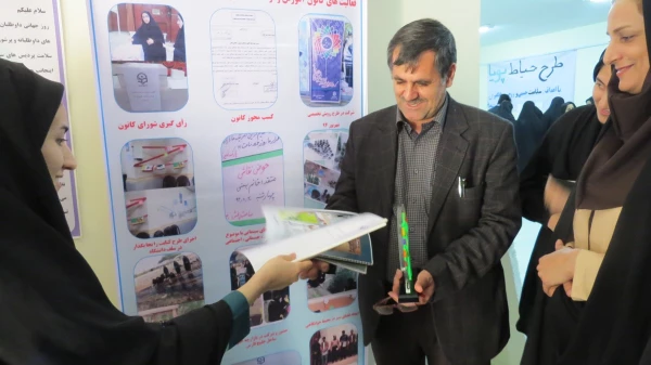 بازدید  دکتر ساکی معاون پژوهش و فن آوری دانشگاه فرهنگیان از فعالیتهای فرهنگی