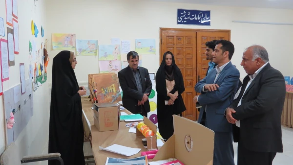 بازدید  دکتر ساکی معاون پژوهش و فن آوری دانشگاه فرهنگیان از فعالیتهای فرهنگی