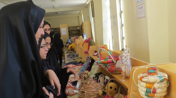 بازدید از نمایشگاه دانشکده فنی