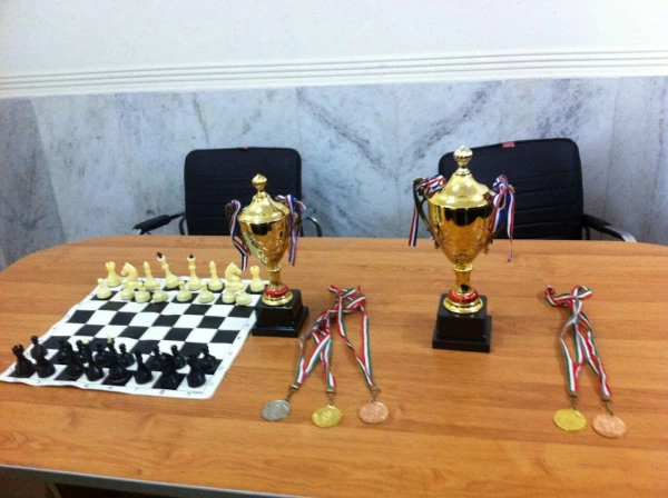 مسابقات تنیس و شطرنج