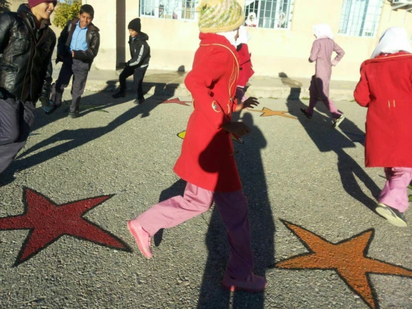 طرح حیاط پویا