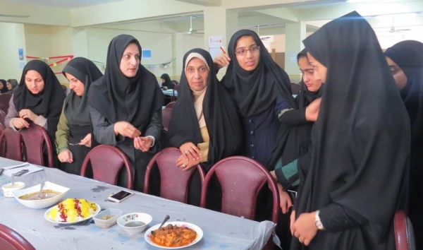 جشنواره غذاهای بومی محلی