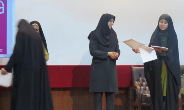 مراسم تجلیل از سرپرستان خوابگاه و نمایندگان شورای صنفی و فعالین خوابگاهی