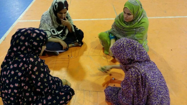 برگزاری مسابقات بدمینتون  و مسابقات بومی ، محلی به مناسبت هفته تربیت بدنی