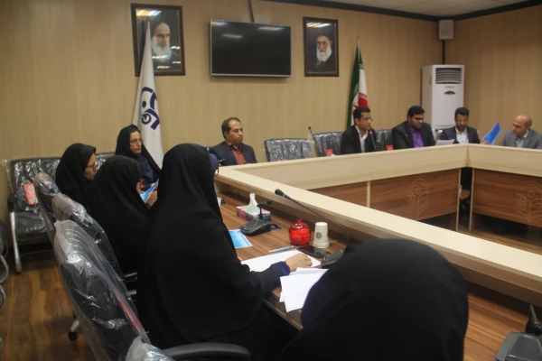 نشست تخصصی یادگیری مادام العمر و توسعه حرفه ای معلمان علوم تجربی ؛ فرصت ها و چالش ها