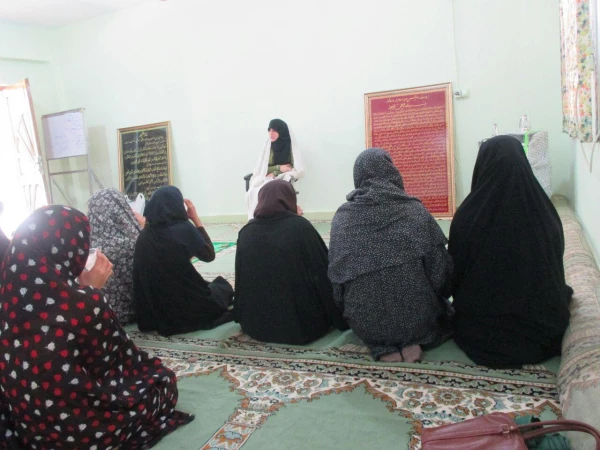 مروری بر فعالیت های دفتر نهاد رهبری در ترم بهمن 95