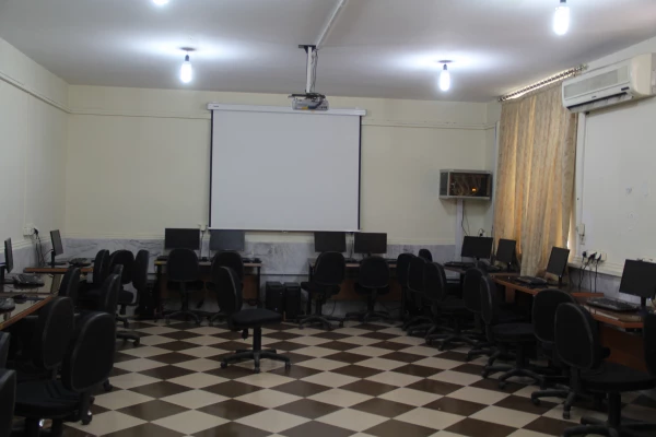 پروژه های انجام شده و در حال اجرای دانشگاه فرهنگیان هرمزگان در سال تحصیلی 96-95