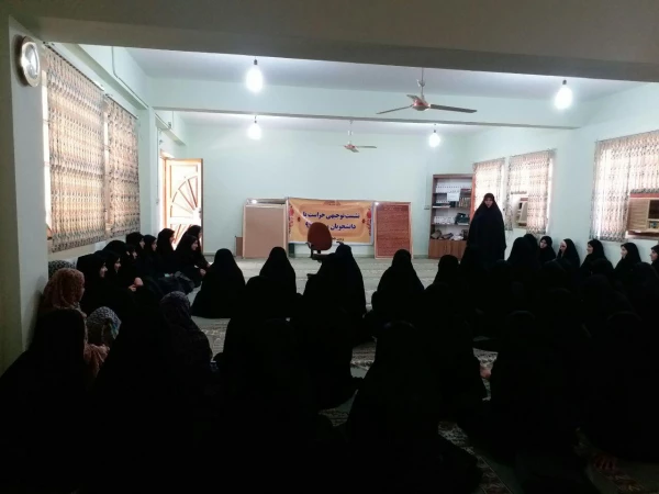 نشست حراست پردیس با دانشجویان جدیدالورود