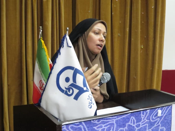 برگزاری جلسه توجیهی کارشناس پژوهش با دانشجویان در ساعت فرهنگی  در تاریخ  96/8/15 در سالن اجتماعات پردیس