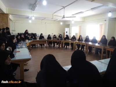 انتخاب دبیر کانونهای هلال احمر و مهارت های معلمی