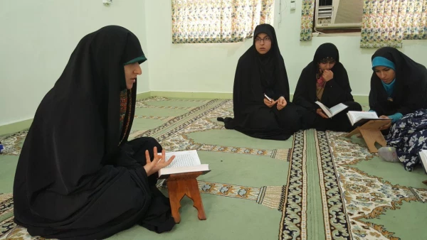 برگزاری مسابقه قرانی