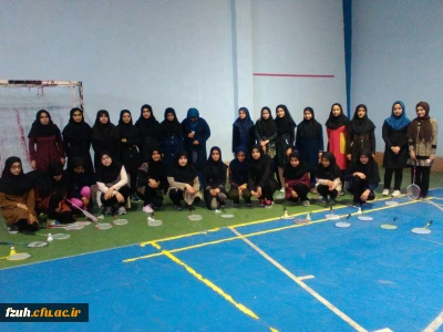 بر گزاری مسابقات بدمینتون به مناسبت هفته سلامت در تاریخ 97/2/3