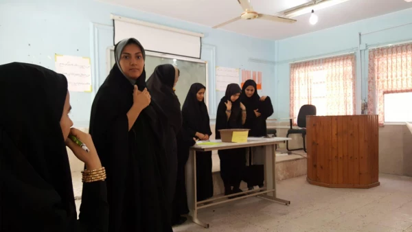 در مورخ ۹ اردیبهشت ۹۷ در کلاس ۱۰۳ این انتخابات برگزار شد. و دبیران کانونها تعفین شدند. 5