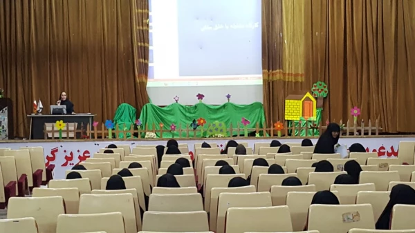 برگزاری کارگاه مهارتهای زندگی در مورخ 10 اردیبهشت 97 در سالن اجتماعات پردیس 4