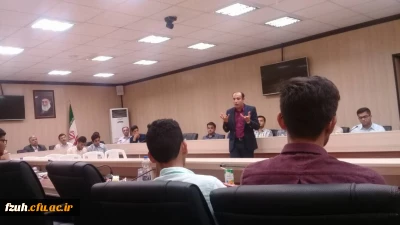 برگزاری کارگاه مهارت پیش از ازدواج  بطور مشترک بین پردیس های استان در روز چهار شنبه مورخ 92/02/19 در سالن کنفرانس پردیس شهید بهشتی