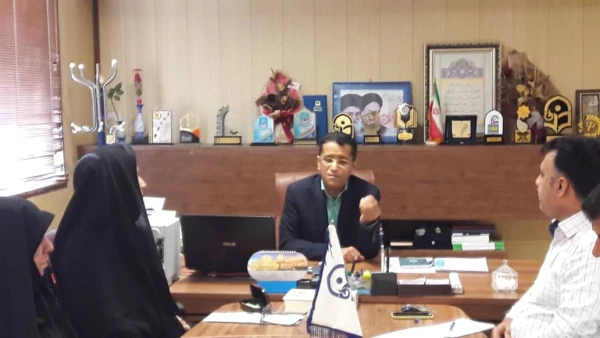 بررسی مسایل حوزه دانشجویی باحضورهمکاران واحدمربوطه 4