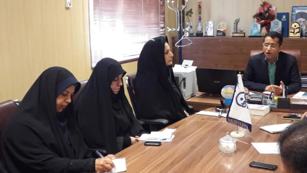 بررسی مسایل حوزه دانشجویی باحضورهمکاران واحدمربوطه 7