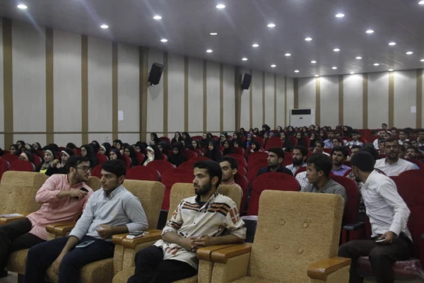 شرکت دانشجو معلمان پردیس در سمینار " آمریکا بدون سانسور " 2