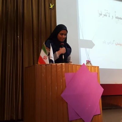 برگزاری مراسم گرامیداشت هفته وحدت در پردیس 5