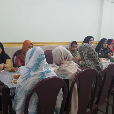 برگزاری مراسم گرامیداشت هفته وحدت در پردیس 13