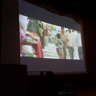 اکران فیلم سینمایی ستاره های روی زمین در ساعت فرهنگی 3