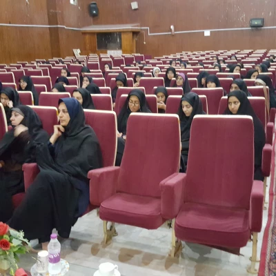 برگزاری نشست بررسی تاریخ جنبش دانشجویی ایران با تکیه بر نقد آن به مناسبت روز دانشجو

 4