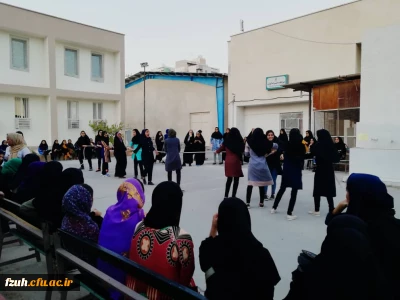 برگزاری مسابقات طناب کشی