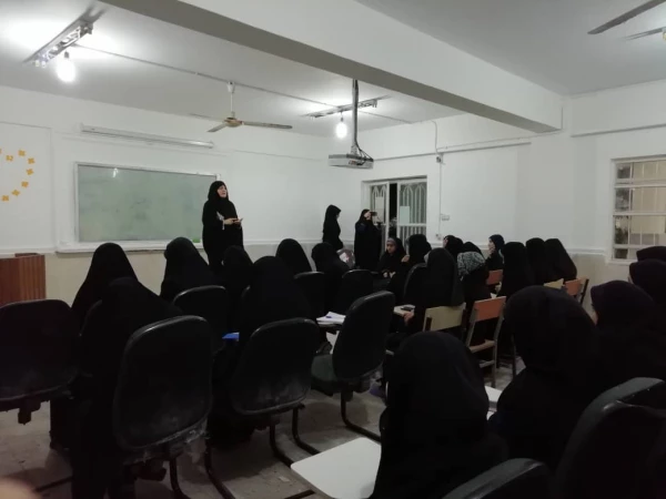 برگزاری کارگاه های سبک زندگی اسلامی
 3