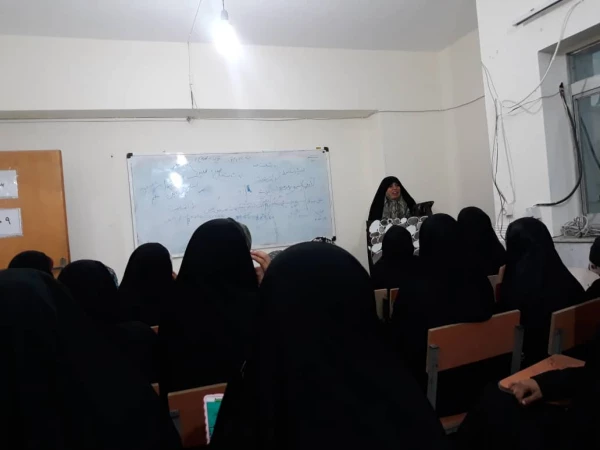 برگزاری سلسله کارگاه های آشنایی با صحیفه سجادیه

 2