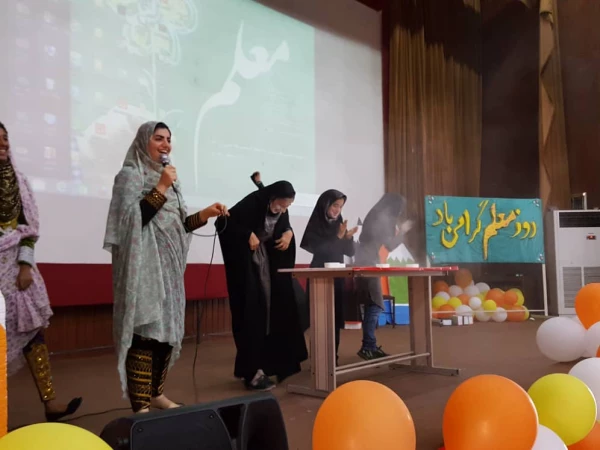 برگزاری جشن بزرگداشت روز معلم  10