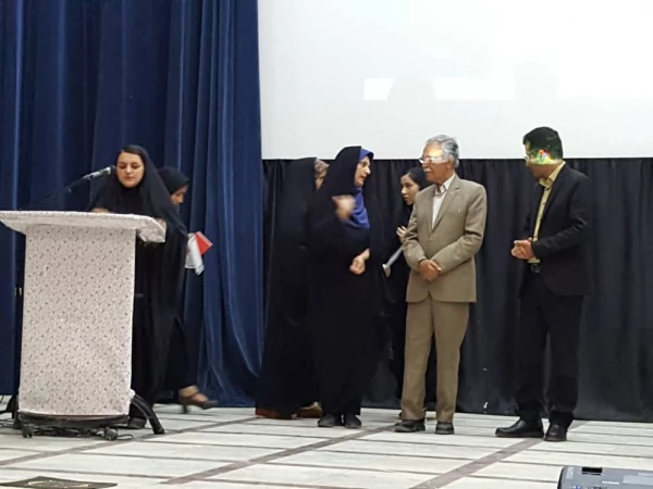 برگزاری دومین جشنواره شعر و ادب 8