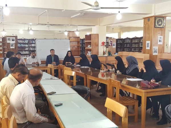 برگزاری جلسه شورای اداری در پردیس با حضور دکتر ضیایی مدیریت امور پردیس های استان و هیات همراه در تاریخ 29 اردیبهشت 98 2