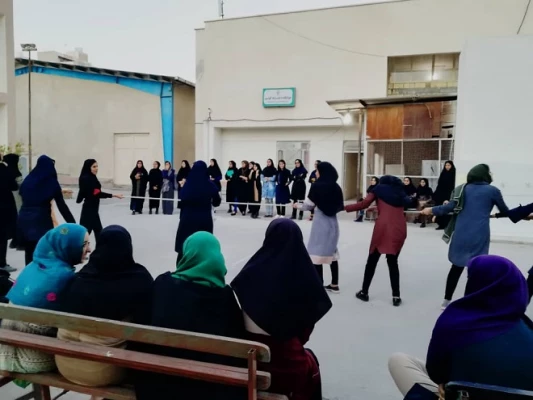 کسب مقام اول تیمی رشته فریزبی در مسابقات ورزشی دانشگاه های استان هرمزگان و کسب مقام دوم تیمی در مسابقات آمادگی جسمانی و طناب زنی توسط دانشجو معلمان پردیس فاطمه الزهرا (س) 7