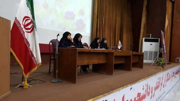 برگزاری جلسه توجیهی دانشجویان جدید الورود  11