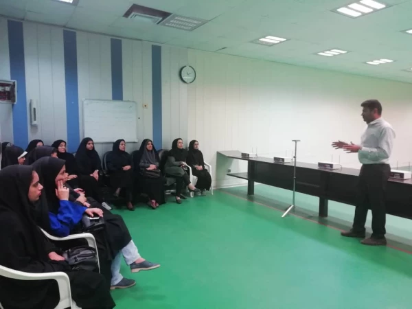 آموزش تیراندازی با تپانچه و تفنگ در سالن مجهز و استاندارد تیراندازی شرکت انتقال گاز به مناسبت هفته تربیت بدنی 6