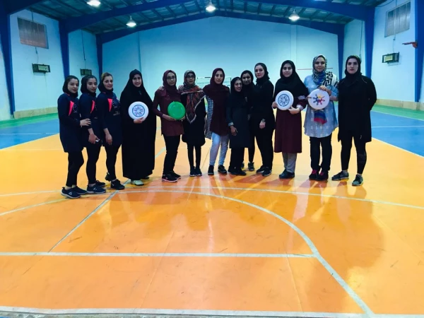 برگزاری کارگاه فریزبی به مناسبت هفته تربیت بدنی 4