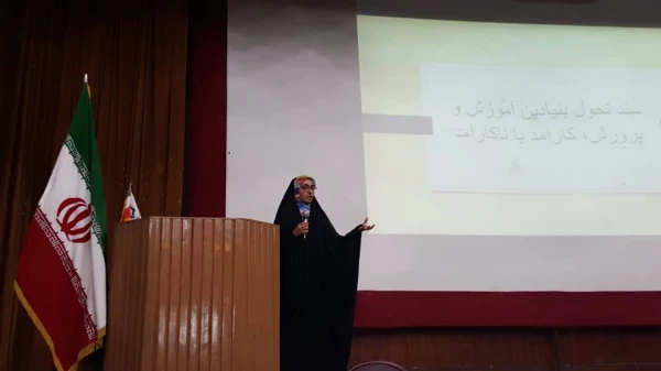 برگزاری کرسی آزاد اندیشی با موضوع سند تحول بنیادین آموزش و پرورش، کارآمد یا نا کارآمد 2