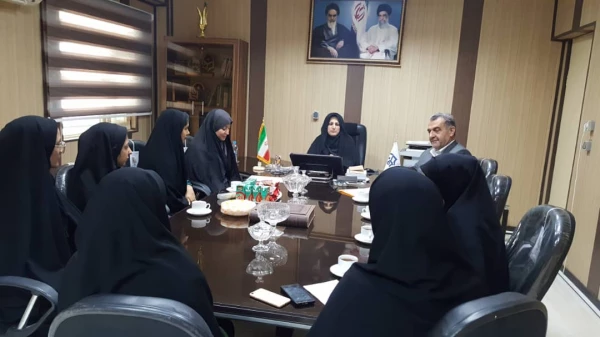 نشست صمیمانه اعضای شورای مرکزی انجمن اسلامی پردیس 2