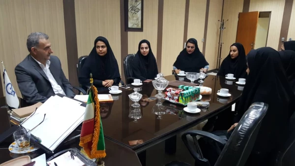 نشست صمیمانه اعضای شورای مرکزی انجمن اسلامی پردیس 4