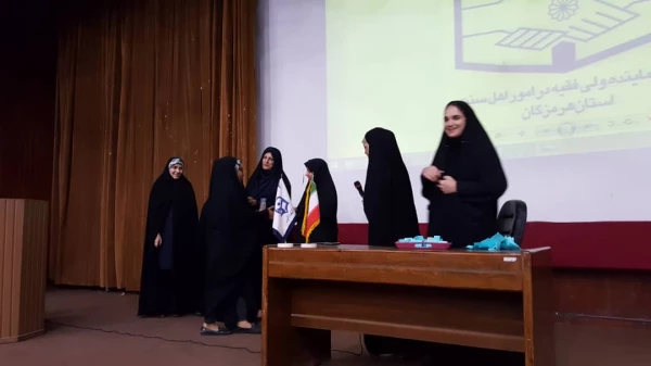 پویش ساحل زیبای من 
به همت کانون محیط زیست و انجمن اسلامی پردیس 7