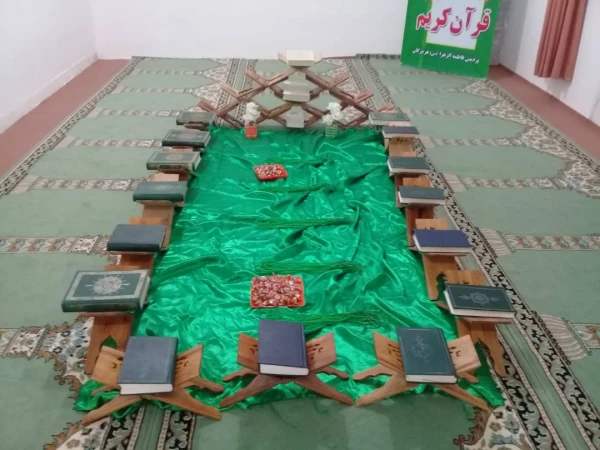 محفل انس با قرآن به همت کانون قرآن و عترت 2