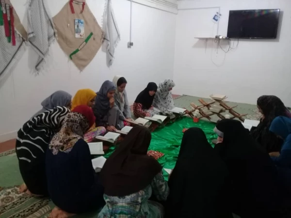 محفل انس با قرآن به همت کانون قرآن و عترت 4