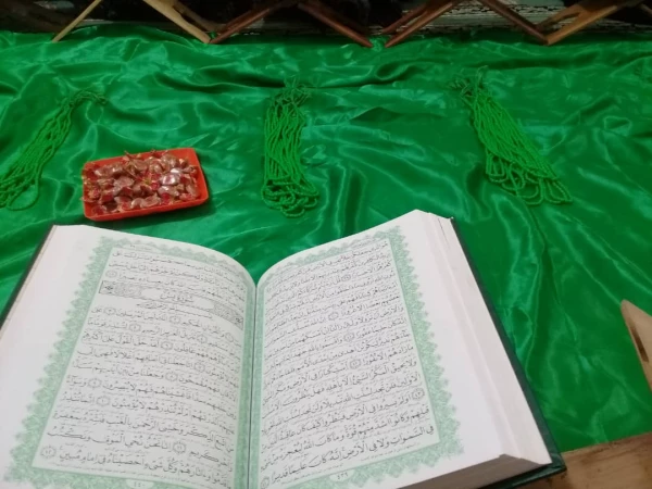 محفل انس با قرآن به همت کانون قرآن و عترت 5