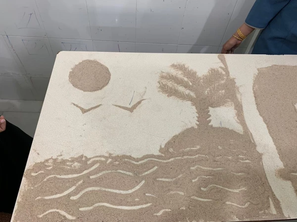 برگزاری مسابقه نقاشی با شن به مناسبت روز دانشجو 5