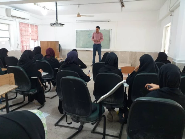 کارگاه های آشنایی با روش تحقیق و مقاله نویسی  4