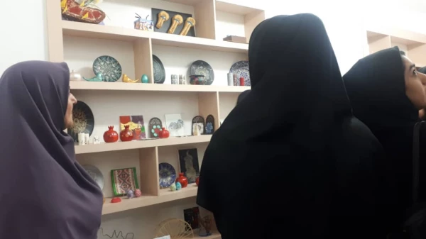 بازدید گروه زیست شناسی از دو مدرسه دانشگاه و نمونه رشد 3