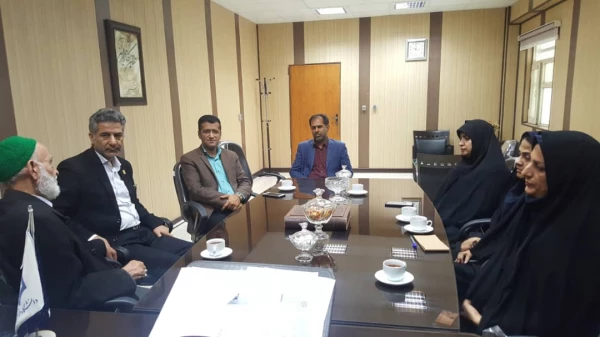 بازدید  نماینده مقام معظم رهبری از پردیس فاطمه الزهرا س 2